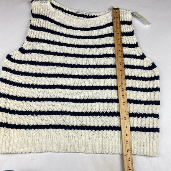 NWT Abercrombie & Fitch Sweater Tank Women's Size Large - Blue and Off White - Picture 10 of 13